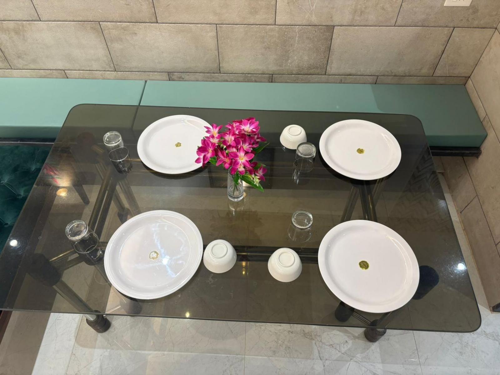 Villa Ll Golden Leaf Ll 3bhk Ll Ac Ll