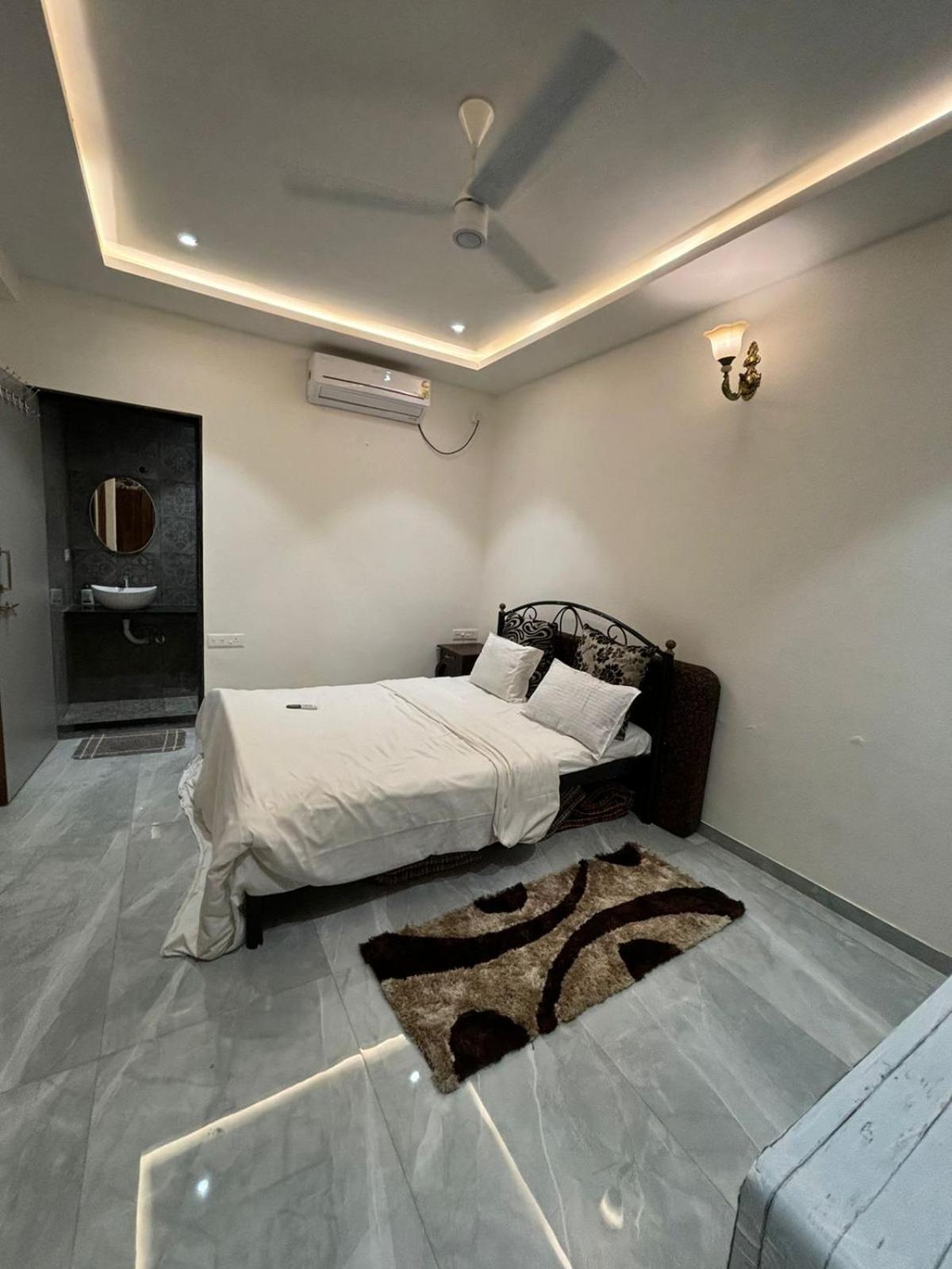 Ll Golden Leaf Ll 3bhk Ll Ac Ll Villa Lonavala