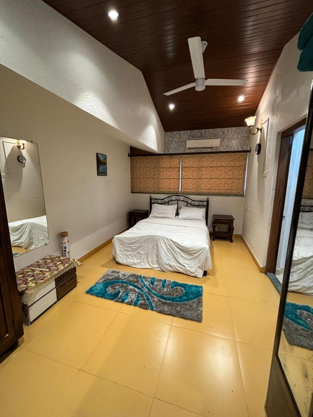 Ll Golden Leaf Ll 3bhk Ll Ac Ll *